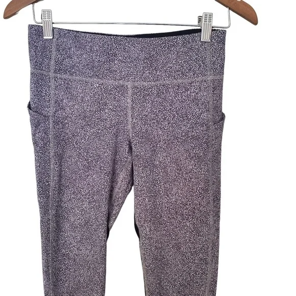 LULULEMON Pace Rival Crop (22") - Picture 11 of 15